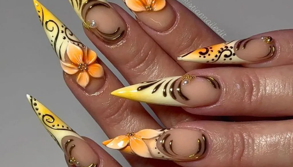 August Nails