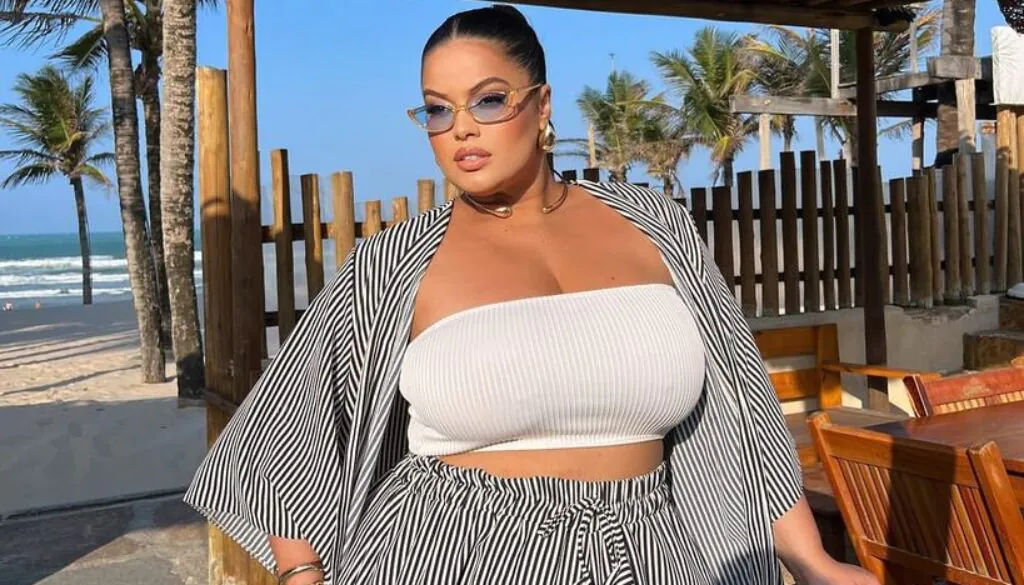 Plus Size Summer Outfits (8)